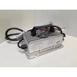   QA600A Vízálló (IP67) (36V15A) LiFePO4 akkumulátortöltő 
